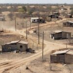 Ocupação Furnas em Samambaia com casas precárias e infraestrutura precária no DF