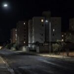 Rua deserta em Samambaia após assalto a professor universitário via app