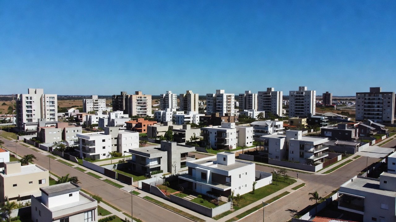 Edifícios em Brasília representando licitação de imóveis da Terracap no DF