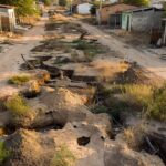 Infraestrutura de saneamento precária em São Sebastião, DF, após décadas de negligência