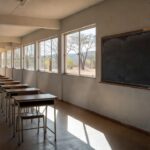 Sala de professores vazia em escola pública do DF representando aposentadoria especial