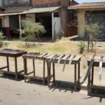 Operação em distribuidoras da Estrutural apreende armas brancas