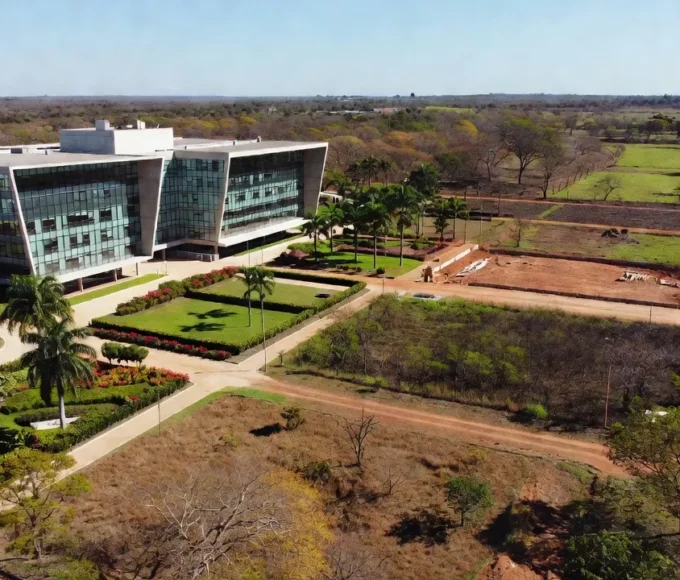 Hospital do Idoso e área de regularização fundiária em Brasília